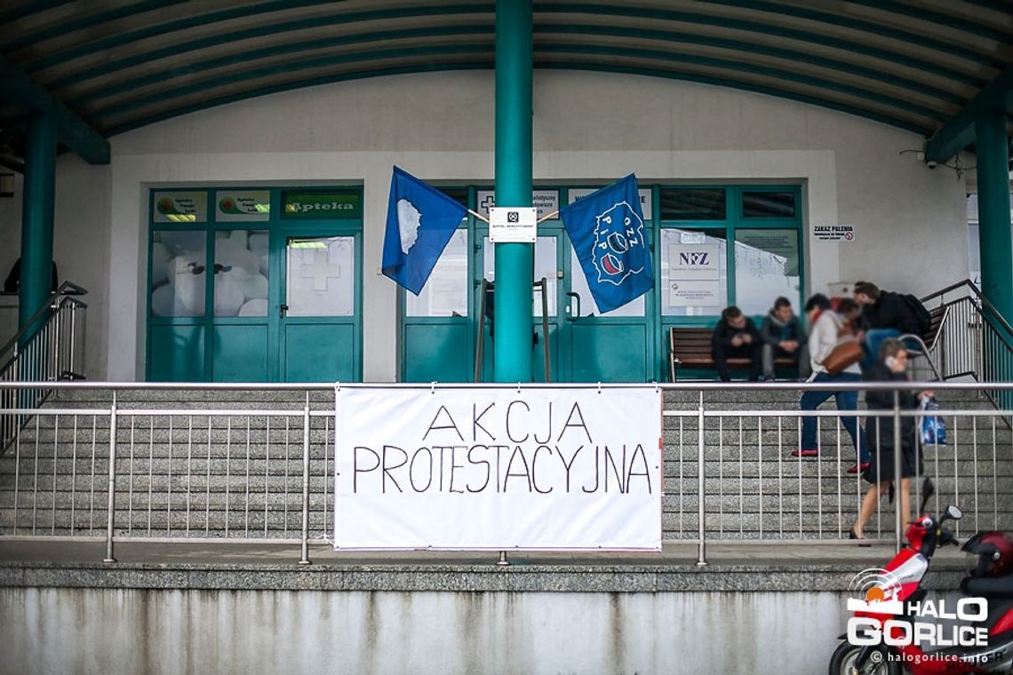 Gorlickie pielęgniarki rozpoczęły akcję protestacyjną