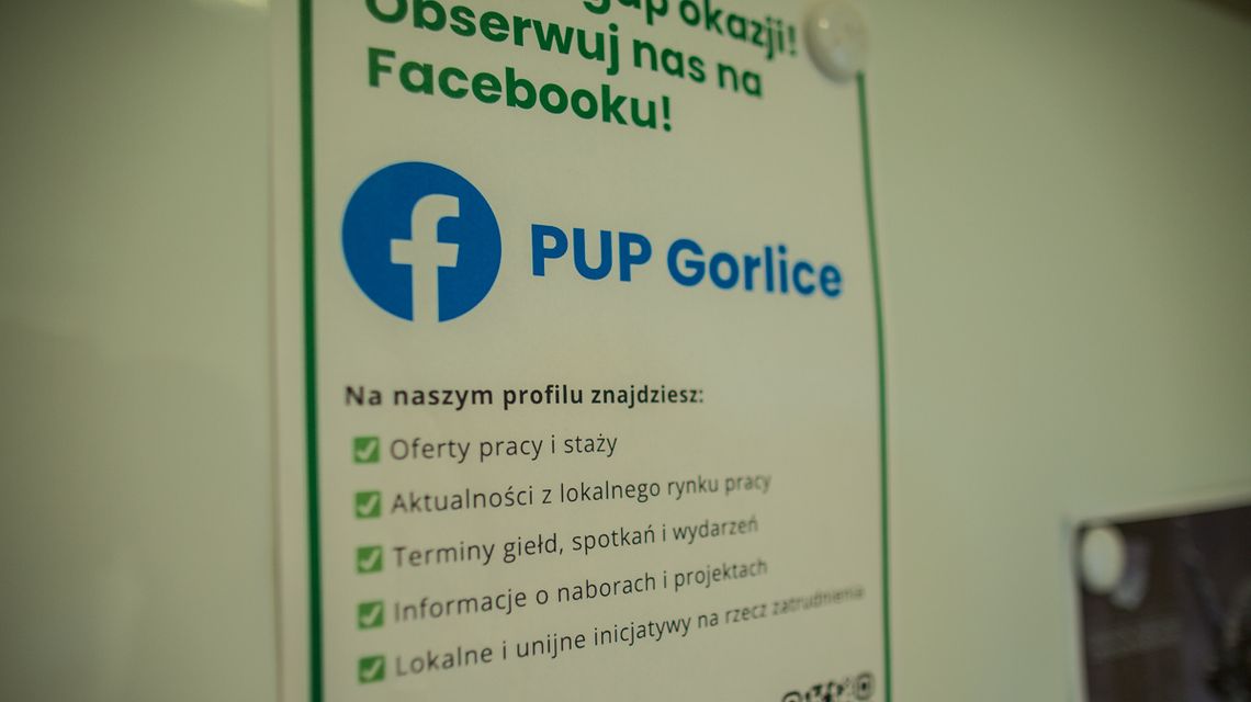 ogłoszenie na tablicy w powiatowym urzędzie pracy w gorlicach