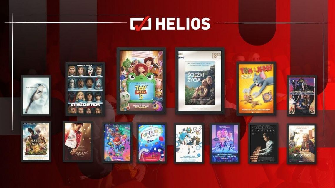 Zdjęcie przedstawia plakaty filmów wyświetlanych w kinie Helios w Nowym Sączu
