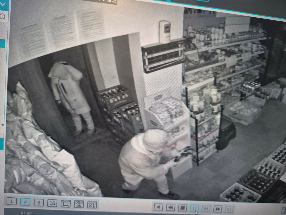 Smerekowiec. Kolejne zdarzenie z kradzieżą i włamaniem w tle. Sprawcy uchwyceni przez monitoring [FOTO]
