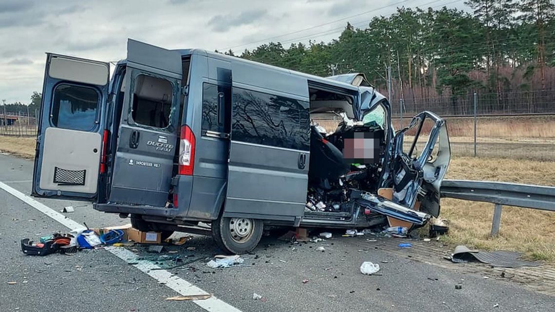 Łętowice. Wypadek busa. Nie żyją cztery osoby [AKTUALIZACJA]