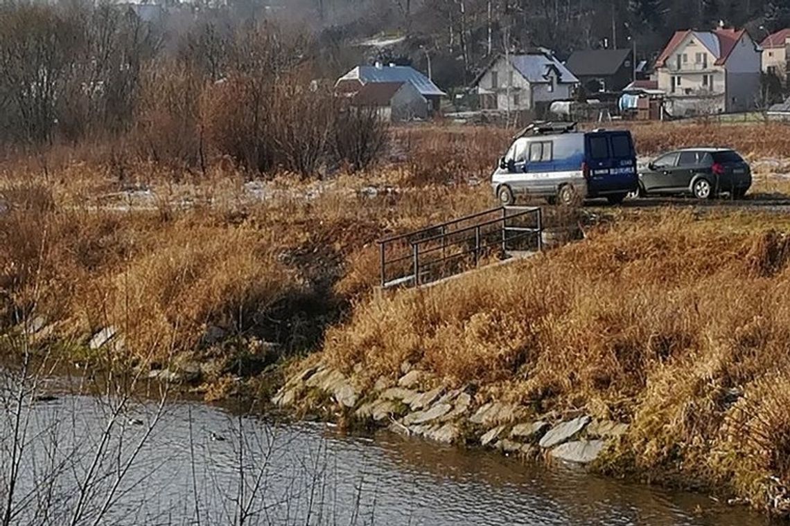 Łupem padła torebka i pieniądze z plebanii