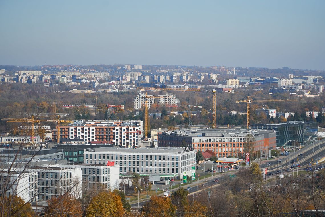 Mieszkania w Krakowie w 5 lat podrożały o 75%. Ile metrażu kupimy dzisiaj za średnie wynagrodzenie?