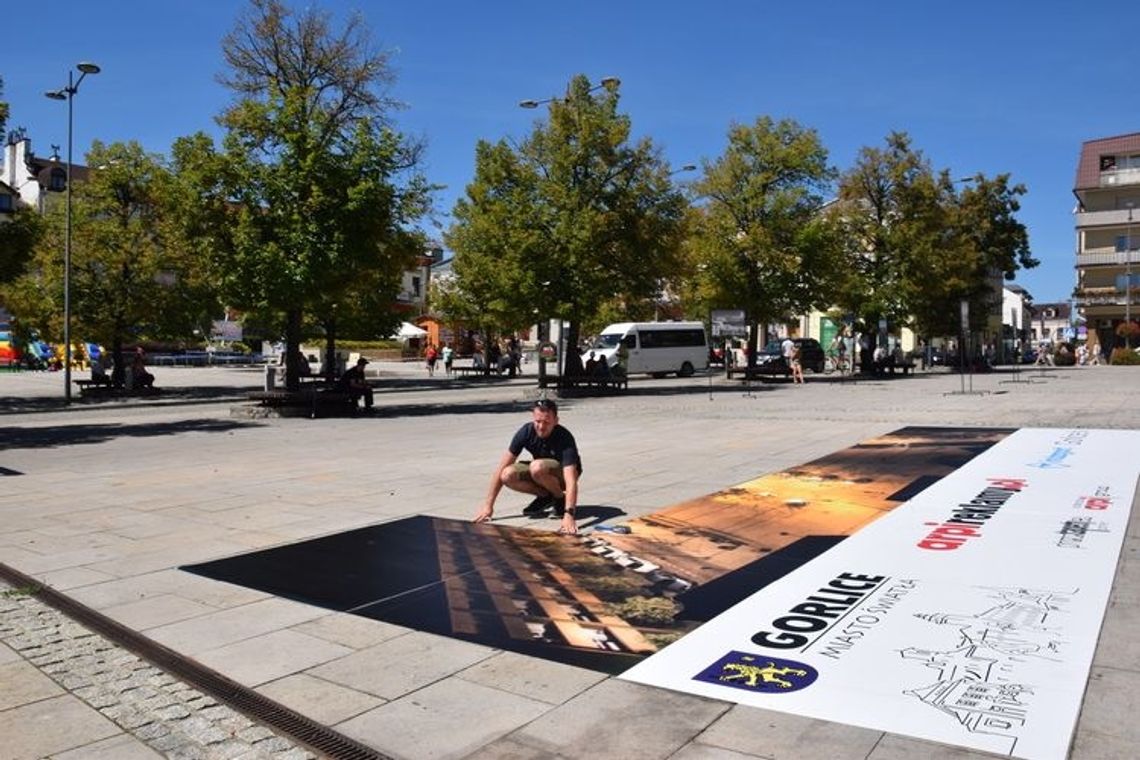 Na gorlickim Rynku powstaje foto panorama miasta