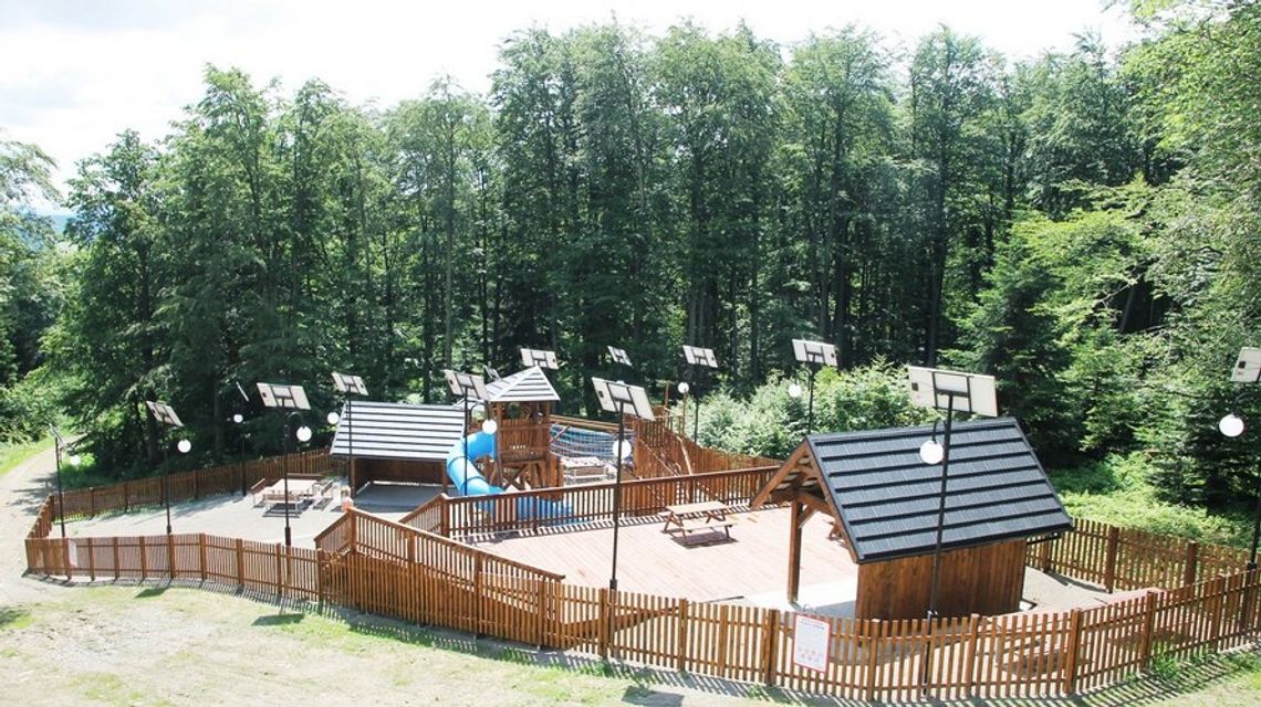 Na Magurze Małastowskiej zakończyły się prace przy budowie rodzinnego parku rekreacji!