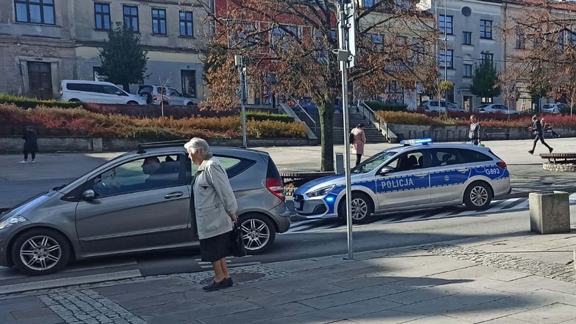 Najechał na tył pojazdu i zapłaci 3 tys. złotych mandatu