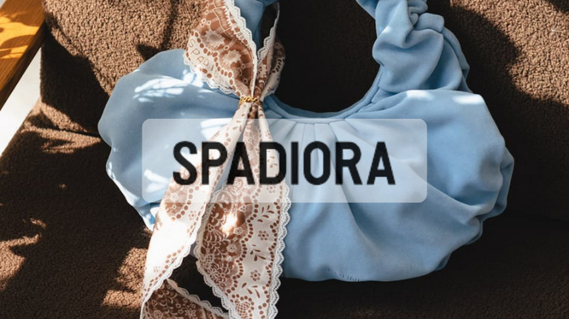 zdjęcie przedstawia stążkę