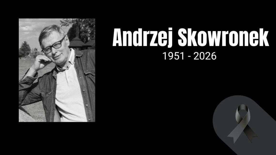 zdjęcie przedstawia czarno-biały portret mężczyzny