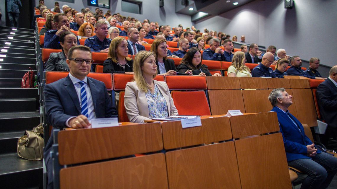 konferencja o przemocy i agresji CKPiU gorlice