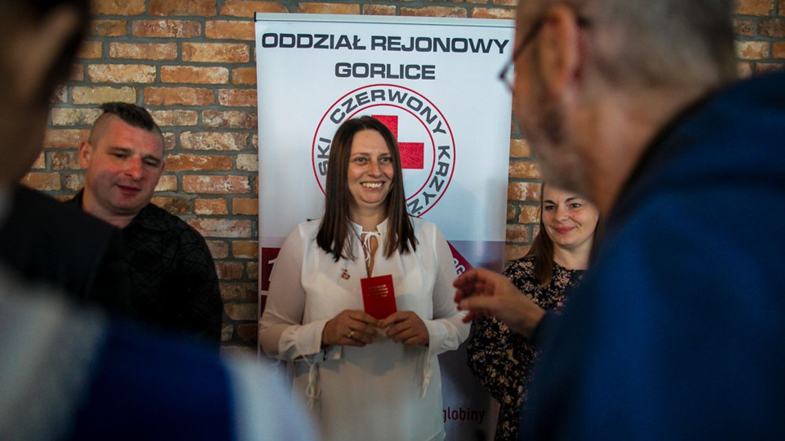 Krwiodawcy powiatu gorlickiego odebrali honorowe odznaki [FOTO]