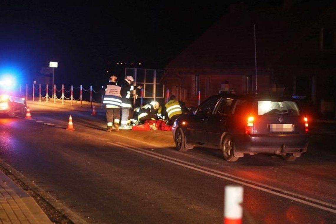 Piesi pod kołami, jedna osoba poważnie ranna