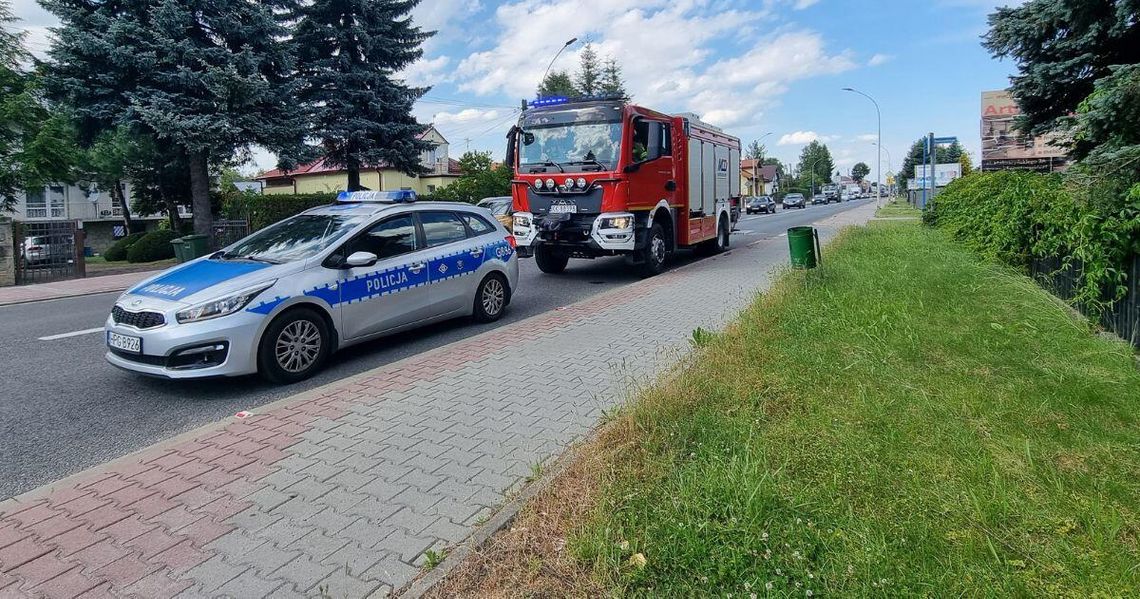 zdjęcie przedstawia policyjny radiowóz