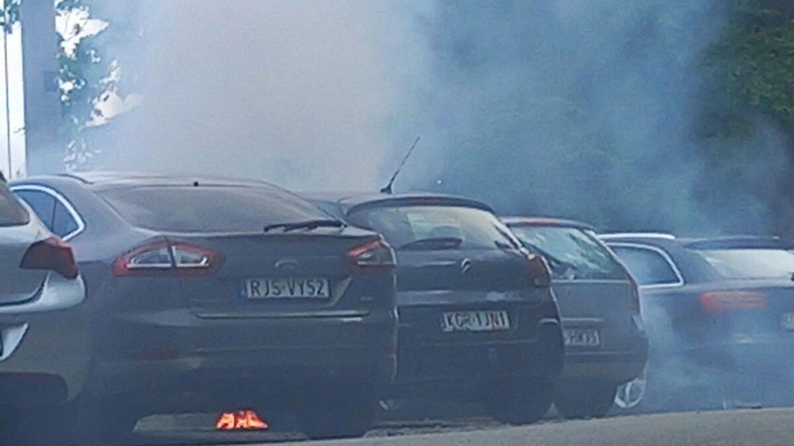Pożar samochodu na Łysuli [FOTO]