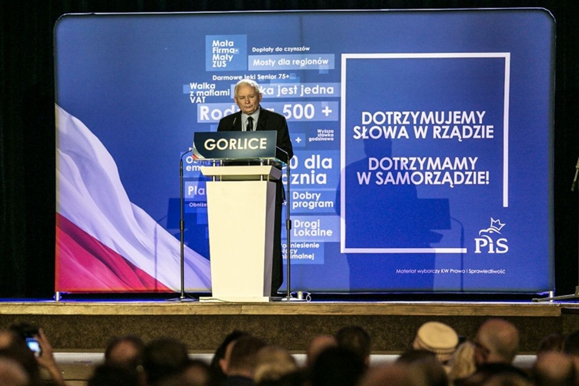 Prezes Prawa i Sprawiedliwości Jarosław Kaczyński odwiedził Gorlice. Nie wszystkim było dane wejść na spotkanie.