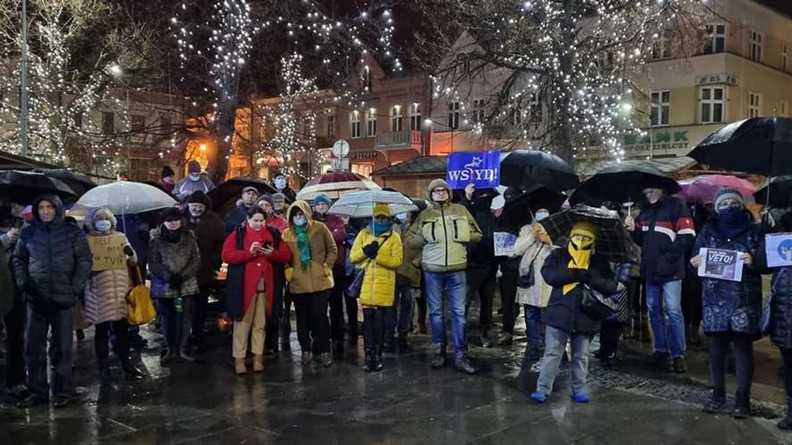 Protest przeciwko Lex TVN odbył się także w Gorlicach