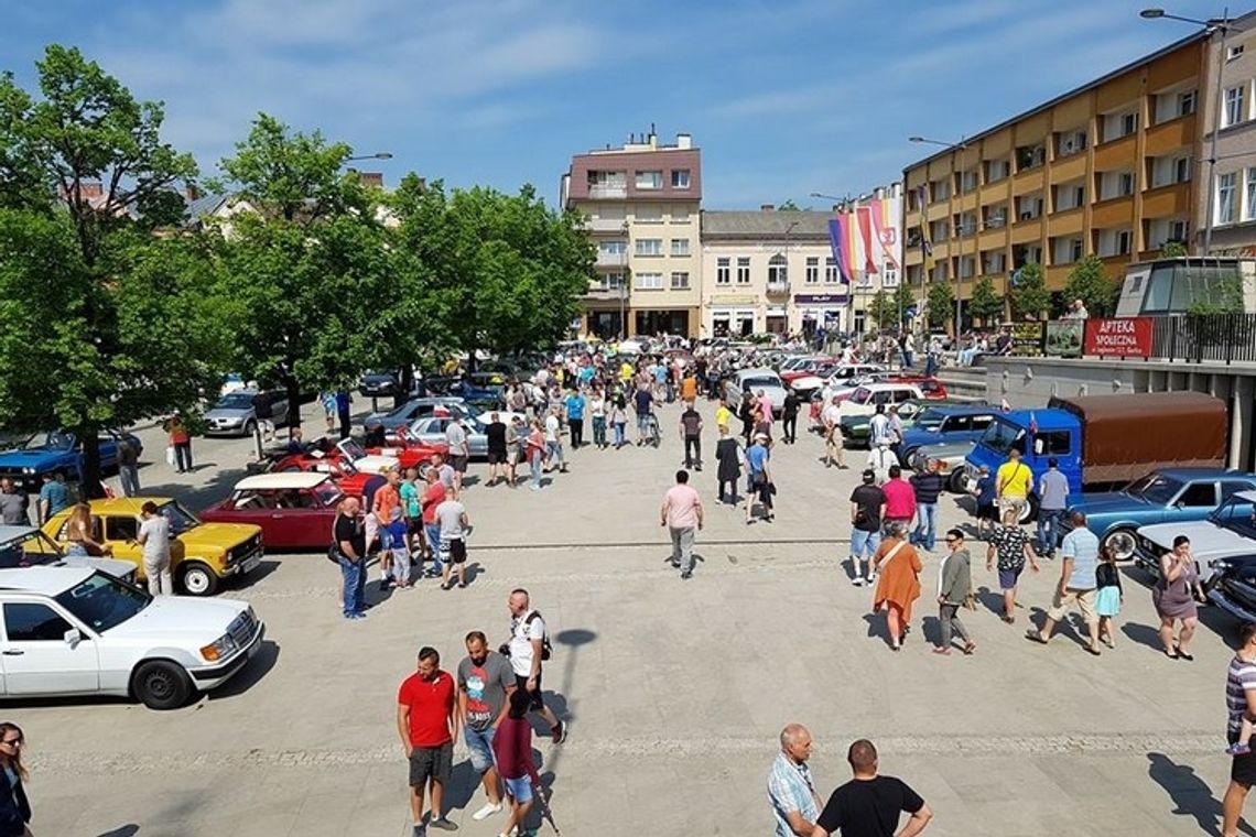 Przez Beskid Niski w zabytkowym klasyku