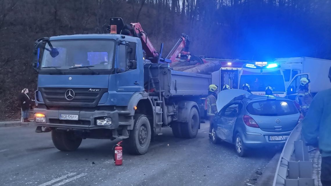 zdjęcie przedstawia zdarzenie w Ropie