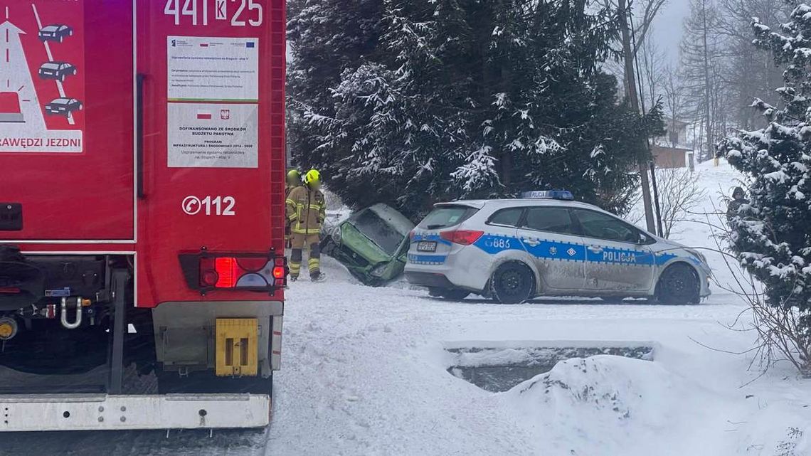 Ropa. Zderzenie drogowe na drodze w kierunku Florynki [FOTO]