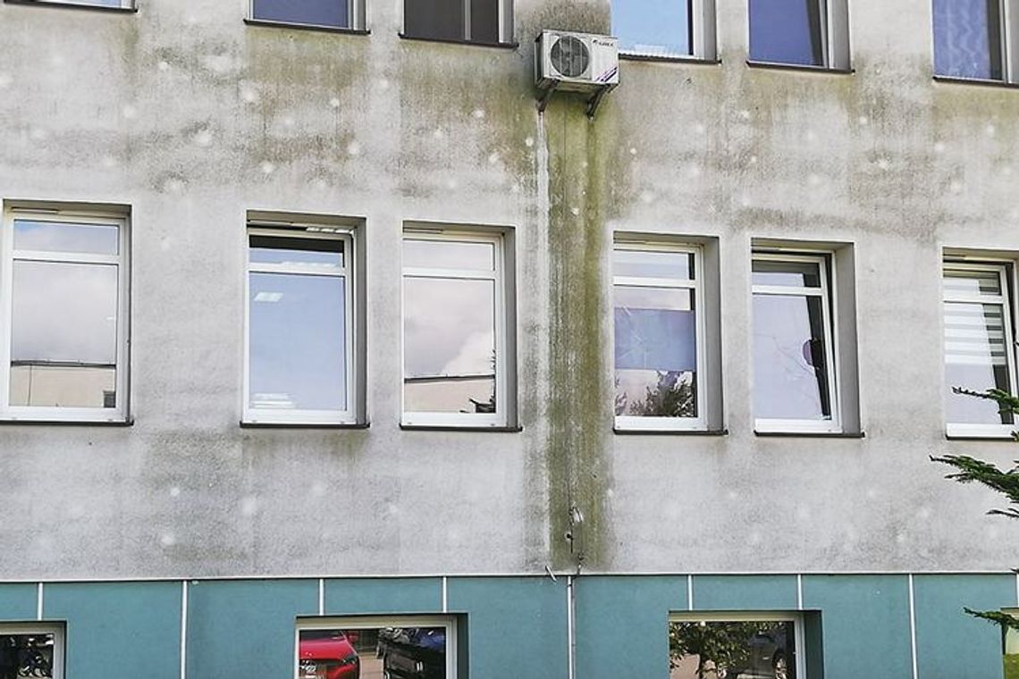 Rozbite okna w gorlickim szpitalu