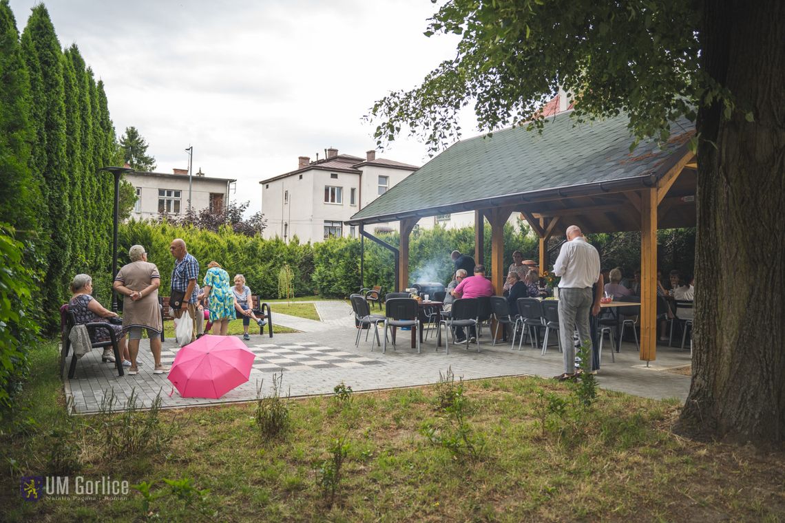 Piknik kulinarny w parku „Zielony Zakątek"