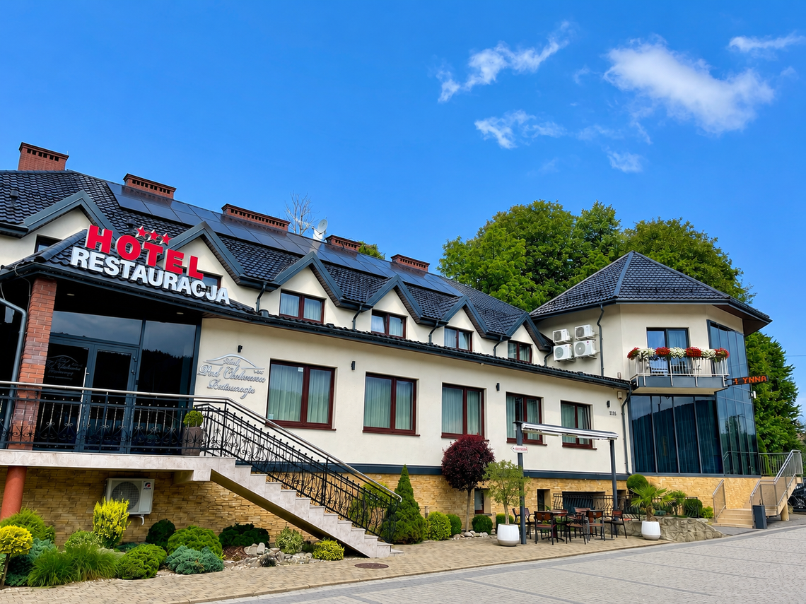 zdjęcie przedstawia Hotel & Restauracja „Pod Chełmem”