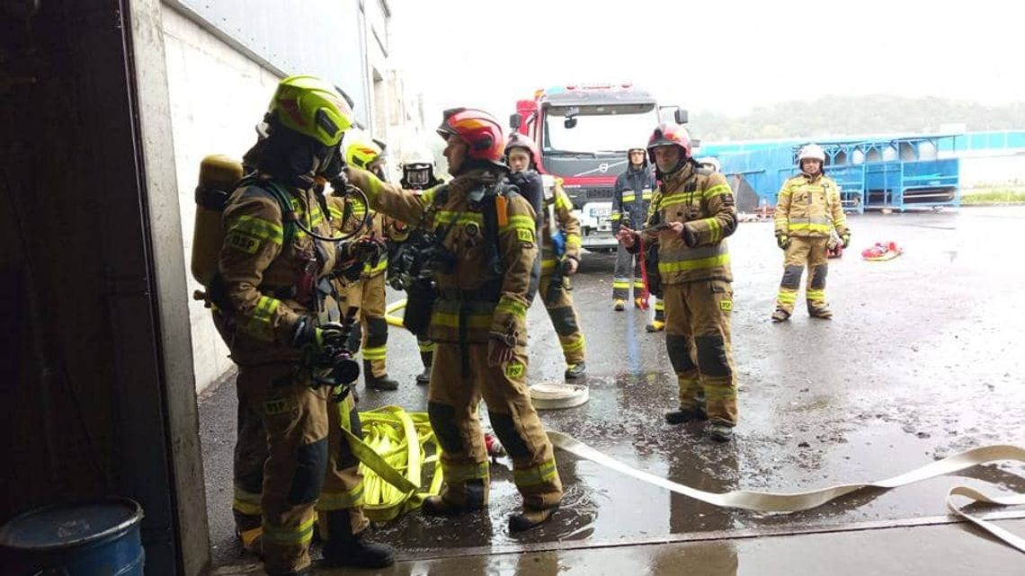 Strażacy ćwiczyli na Empolu: pożar i dwóch rannych pracowników