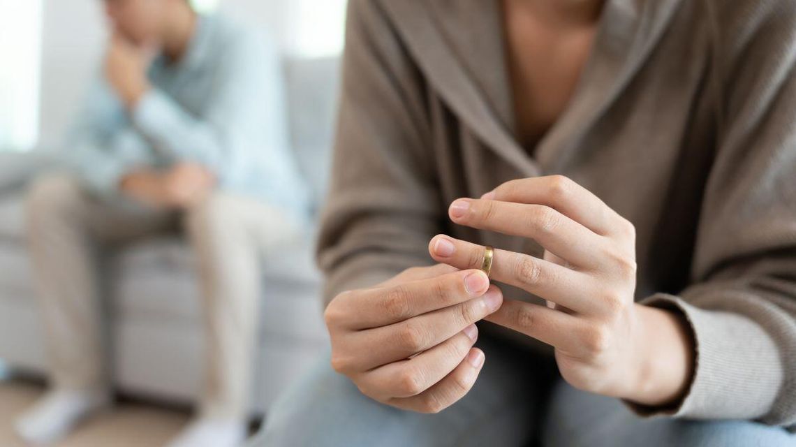 W sejmie coraz gorętsza debata o tym, dlaczego w Polsce rodzi się coraz mniej dzieci