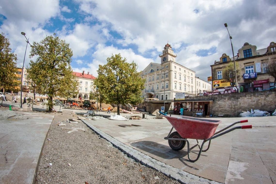 Znów szykuje nam się „demolka” w centrum miasta? Rynek i Dworzysko do poprawki.