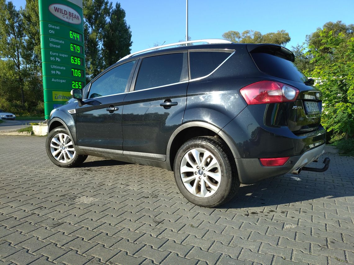 Ford Kuga 4x4 AWD Ford Kuga 4x4 AWD