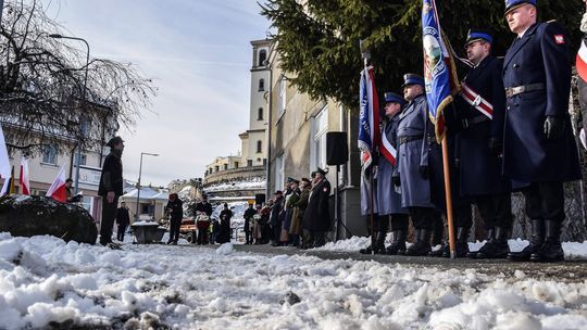 Zdiecie przedstawia ludzi