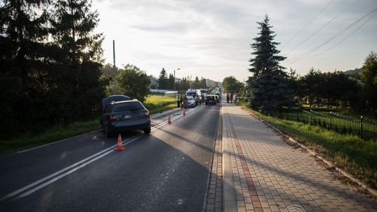 Sękowa. Zderzenie dwóch pojazdów osobowych.