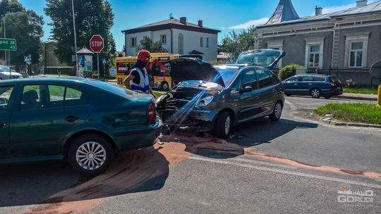 Kolizja na skrzyżowaniu ul.Sienkiewicza i ul.Szpitalnej