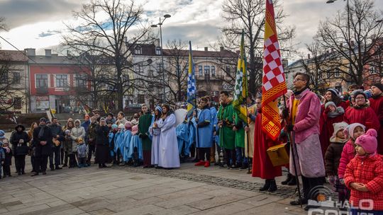 Królewski orszak przemierzył miasto