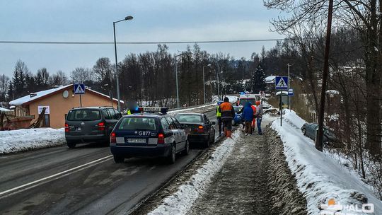 Ropica Górna: zderzenie volkswagena i audi AKTUALIZACJA