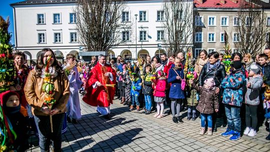 W Kościele Katolickim początek Wielkiego Tygodnia i Światowy Dzień Młodzieży