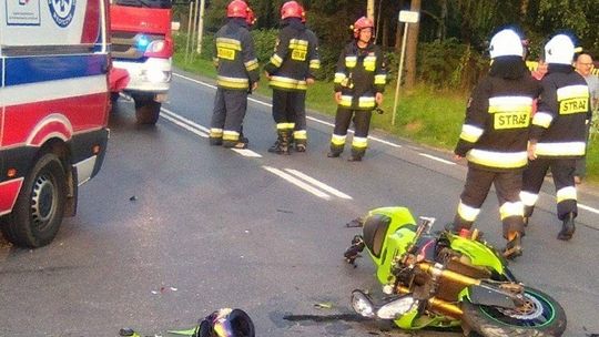 Szymbark. Motocykl uderzył w samochód dostawczy.