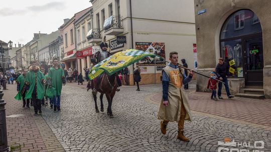 Królewski orszak przemierzył miasto