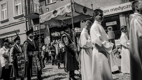 W liturgii i procesji Bożego Ciała wzięły udział tłumy Gorliczan