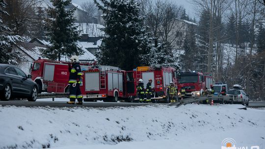 Zima daje się we znaki kierowcom AKTUALIZACJA