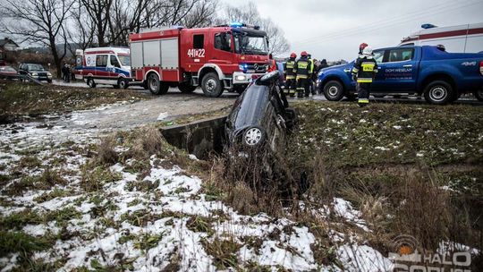 Bystra: Trzy osoby w szpitalu po wypadku