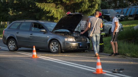 Sękowa. Zderzenie dwóch pojazdów osobowych.