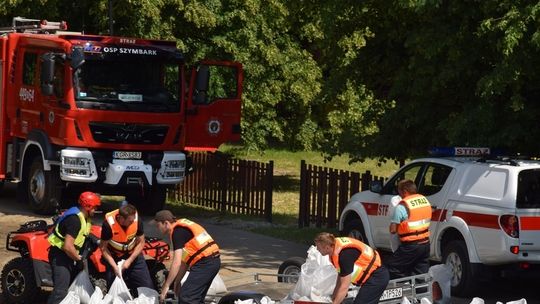 Mówią, że ćwiczą w razie „W”, ale z doświadczenia wiedzą, że powódź może przyjść znienacka