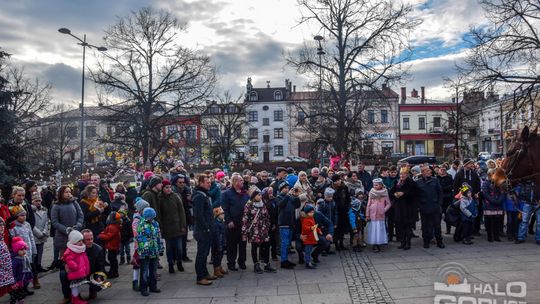 Królewski orszak przemierzył miasto