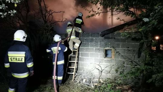 Binarowa. Pożar zabudowań gospodarczych (aktualizacja)