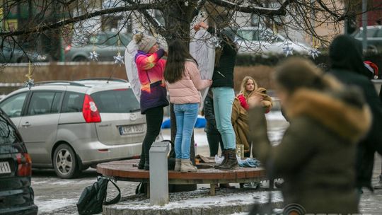 Gorlicki Rynek stroi się na święta [ZDJĘCIA]