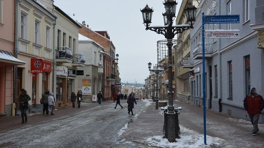 Niebawem rozbłysną! Trwa montaż świątecznych ozdób