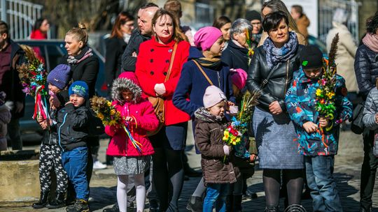 W Kościele Katolickim początek Wielkiego Tygodnia i Światowy Dzień Młodzieży