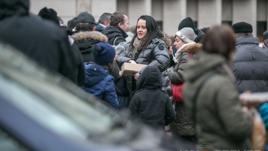 Były serdeczne życzenia i łamanie się opłatkiem. Gorliczanie spotkali się na miejskiej wigilii [ZDJĘCIA, VIDEO]