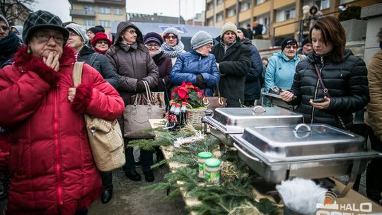 Żywa szopka i gorlicka Wigilia, Świąteczny Jarmark trwa