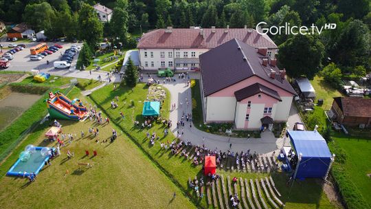 II Piknik Rodzinny w Bystrej z burzowym finałem